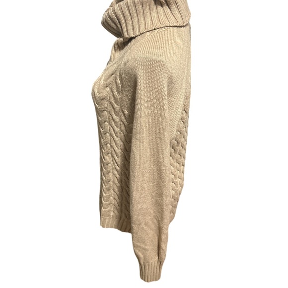 Banana Republic Cable Knit Turtleneck Sweater in Beige - Picture 3 of 8